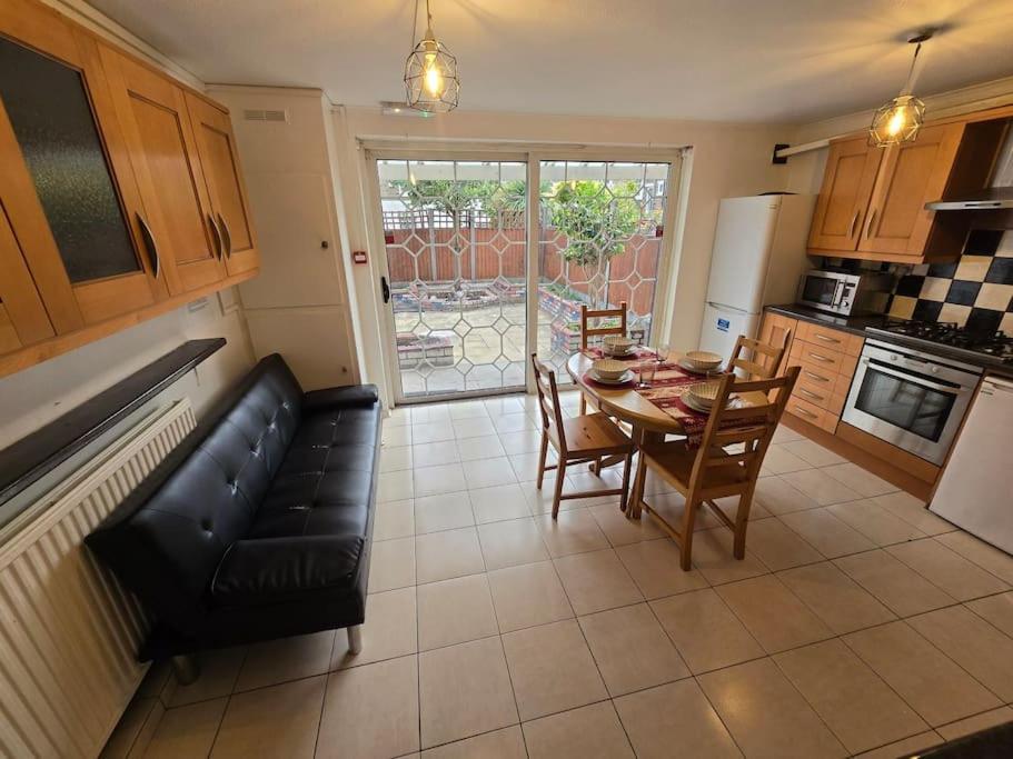 Beautiful Rooms In Prime Location! London Exterior foto
